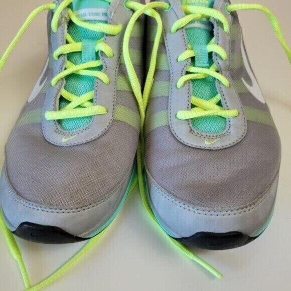 Nike Air Running Shoes 8 1/2 Women's Training Total Core neon athletic TR488111 - Picture 2 of 15